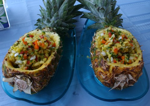 pineapples_front view